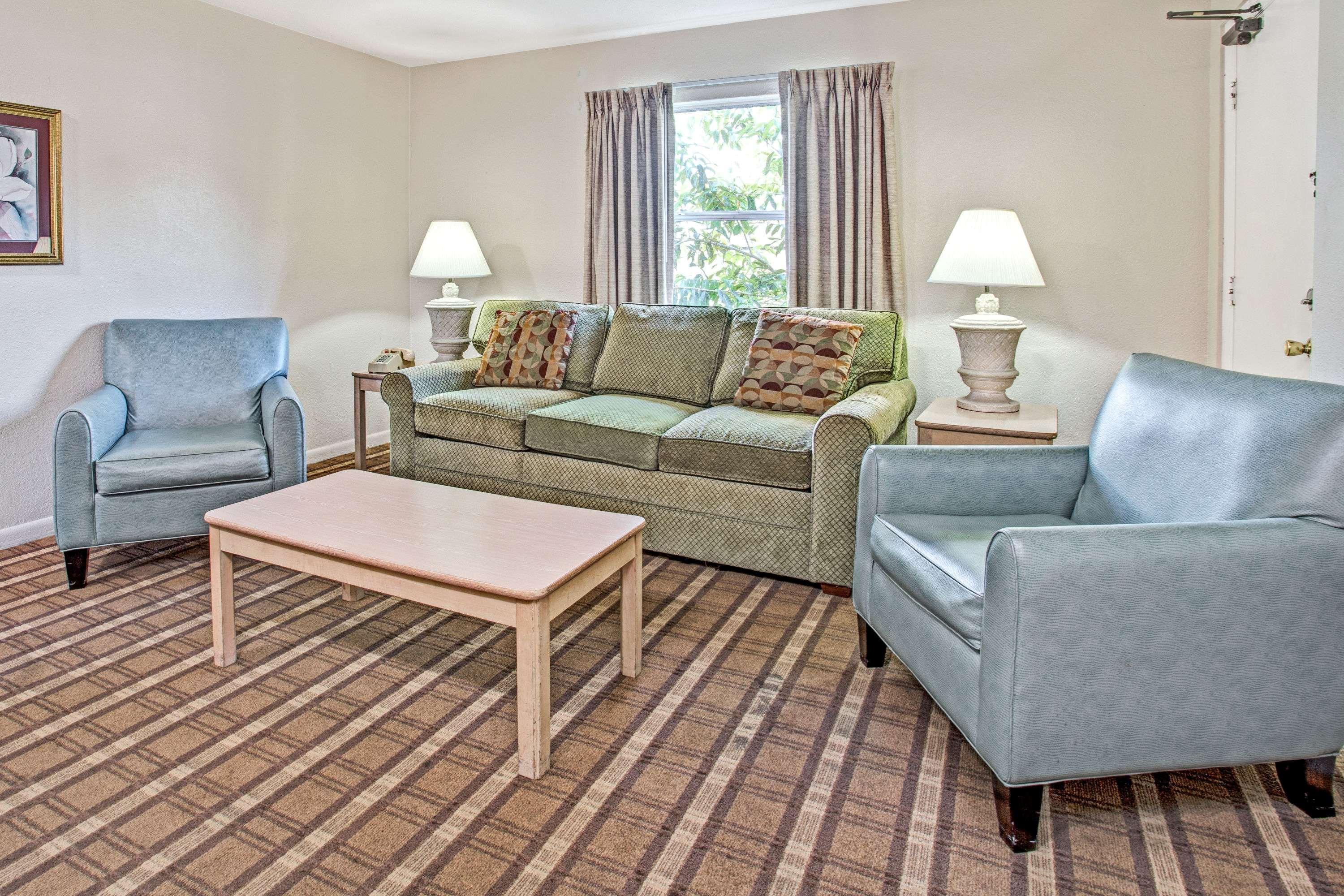 Super 8 By Wyndham Kissimmee Motel Ngoại thất bức ảnh