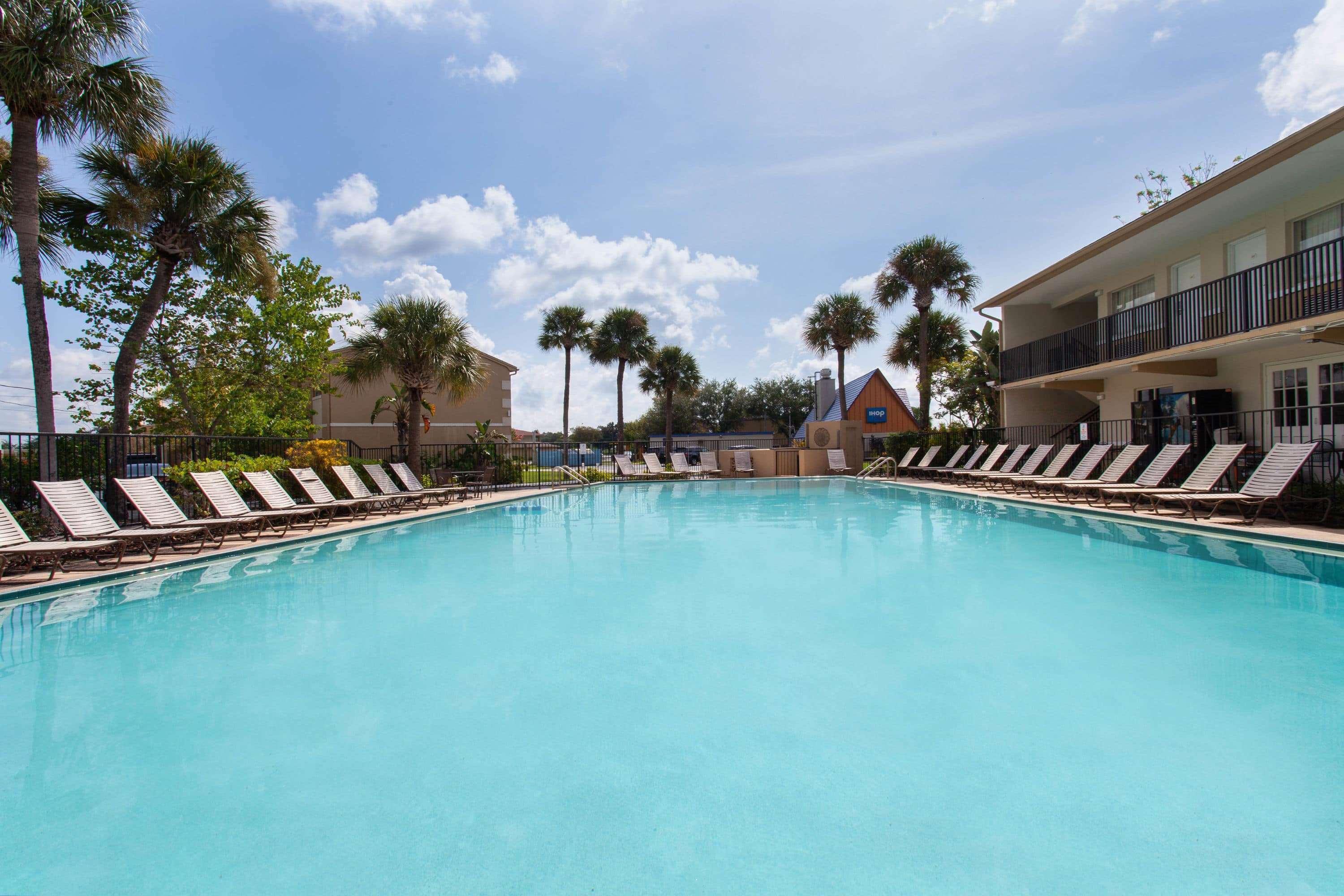 Super 8 By Wyndham Kissimmee Motel Ngoại thất bức ảnh