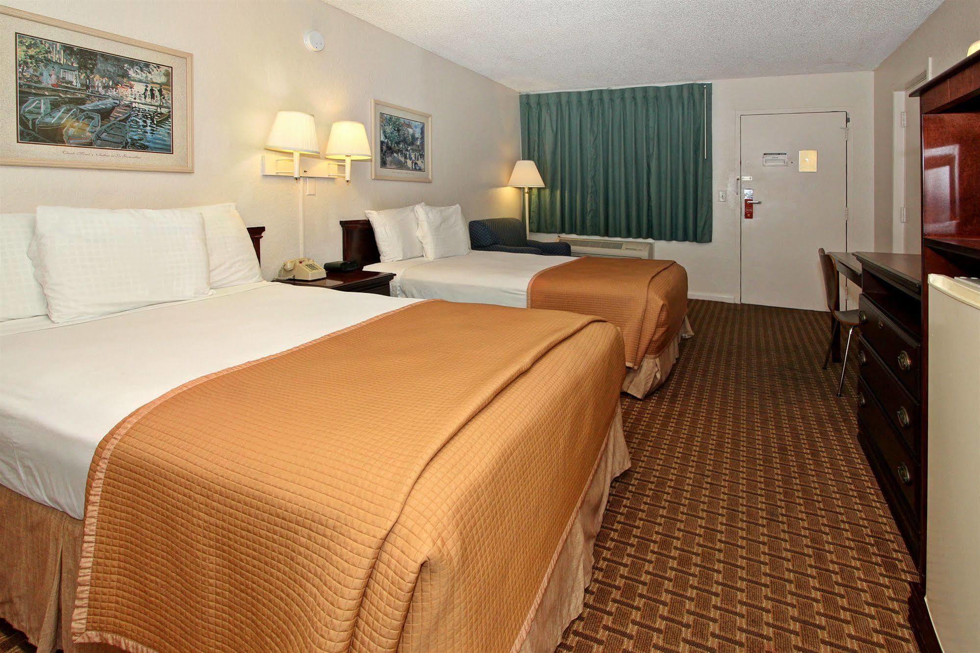 Super 8 By Wyndham Kissimmee Motel Ngoại thất bức ảnh